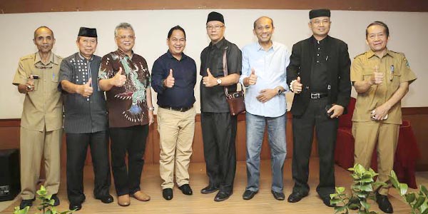 Hotman Hutapea : Penegakan Disiplin Wakil Rakyat “TERKENDALA PAYUNG HUKUM”