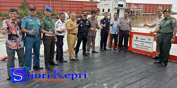 DJBC Kepri Hibahkan “PONTON TERAPUNG UNTUK DESA PARIT”
