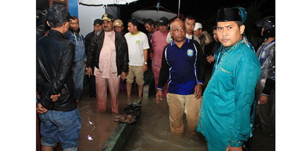 Bupati Rafiq Tinjau “LOKASI BANJIR”