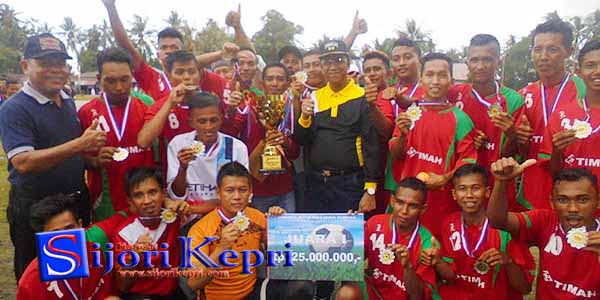 PS BBJ Layang FC Kundur Juara I “TURNAMEN SEPAK BOLA DURAI TERBUKA TAHUN 2017”