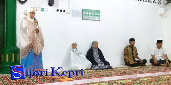 Ngesti Yuni Tanggapi Permintaan Pengurus Masjid “MAULANA BANDARSYAH”