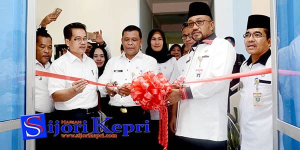 Lis Resmikan “RUANG PELAYANAN DISDUK CAPIL TANJUNGPINANG”