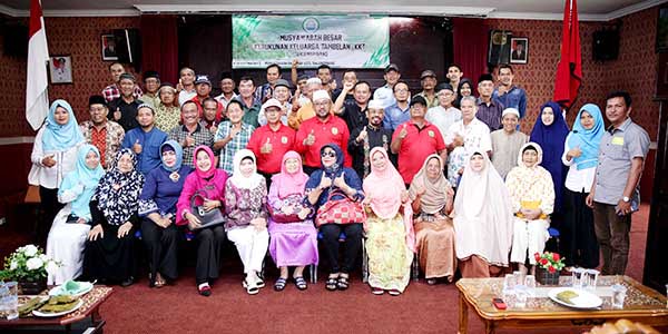 Lis Hadiri “MUSYAWARAH KELUARGA TAMBELAN”