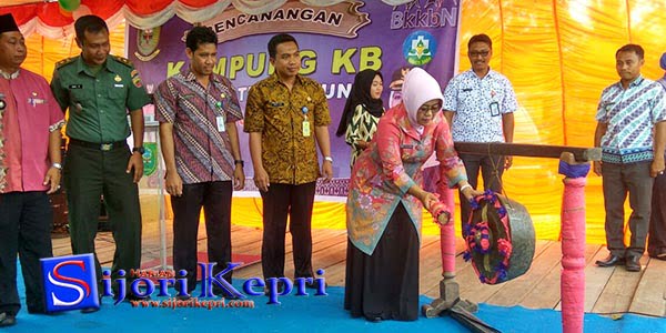 Wabup Ngesti Resmikan Pencanangan Kampung KB “DI DUSUN 02 MAHLIGAI”