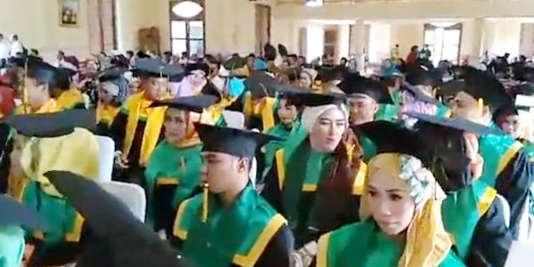 STAI Natuna Wisuda “125 SARJANA”