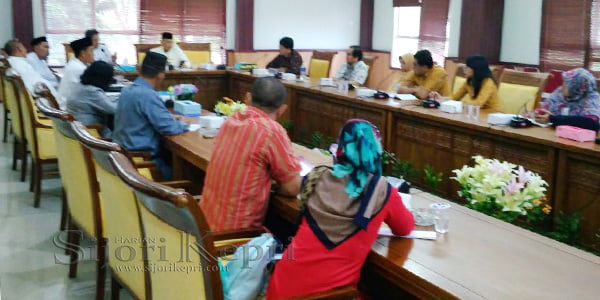 RDP Komisi IV DPRD Batam “TERKAIT PERMASALAHAN PERSALINAN”