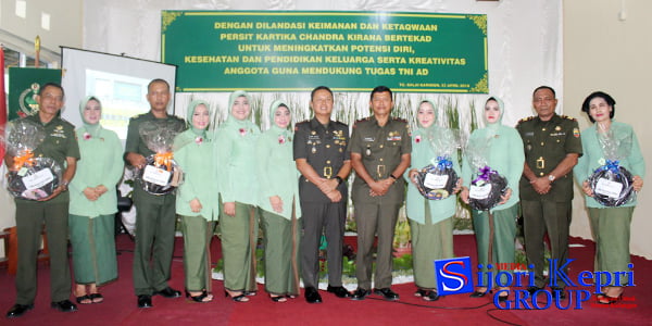 Dandim 0317/TBK Harap Persit Awasi Anak “DARI BAHAYA INTERNET”