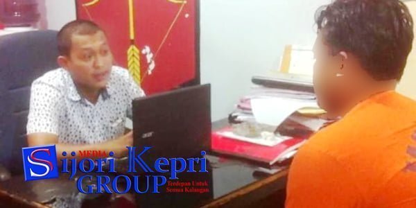 Suasana Lagi Tadarus, Guru Ngaji Bejat Diduga “PERKOSA MURID”