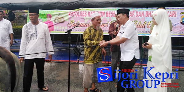 Polres Karimun “KURBAN” 9 Ekor Sapi dan 5 Ekor Kambing