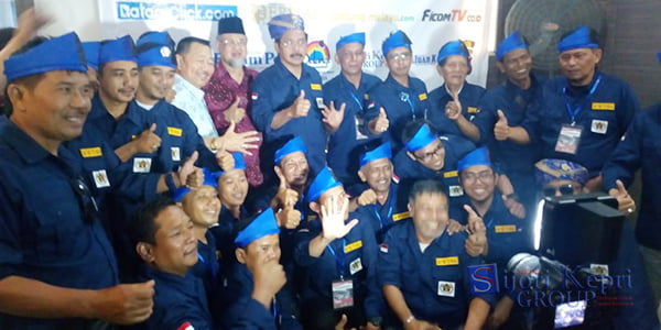 Lagu Ciptaan Ramon Damora “HIASI PEMBUKAAN KONFERWIL PWI”