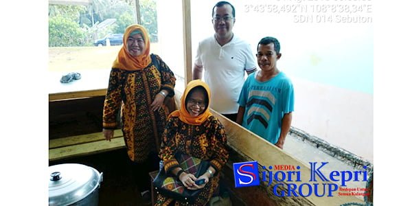 Ketua TP PKK Natuna “TINJAU DAPUR ProGAS” SD 014 dan SD 004