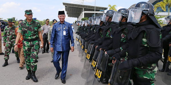 Syahrul Pantau Kesiapan Pasukan Lanud RHF Hadapi Pemilu 2019