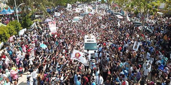 Ribuan Warga Batam, Sambut Prabowo Subianto