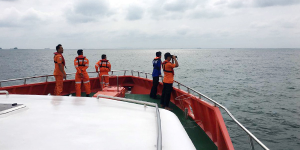 Penumpang Kapal Marina Line Jatuh ke Laut