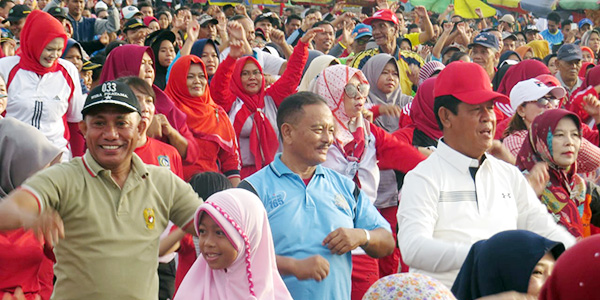 Danrem 033/WP dan Plt Gubernur Kepri Turut Meriahkan Fun Bike dan Senam Sehat Bersama