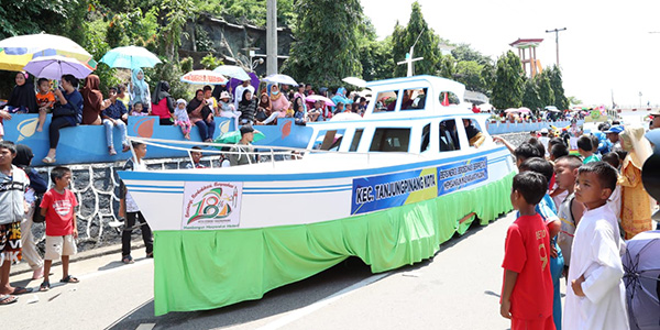 Pawai Budaya HUT 18 Kota Otonom Tanjungpinang Berlangsung Meriah
