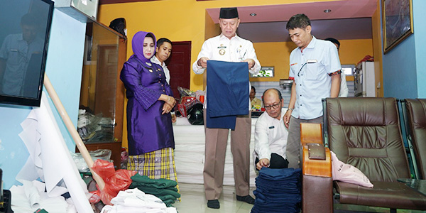 Seragam Sekolah Gratis Ditargetkan Rampung 10 Desember