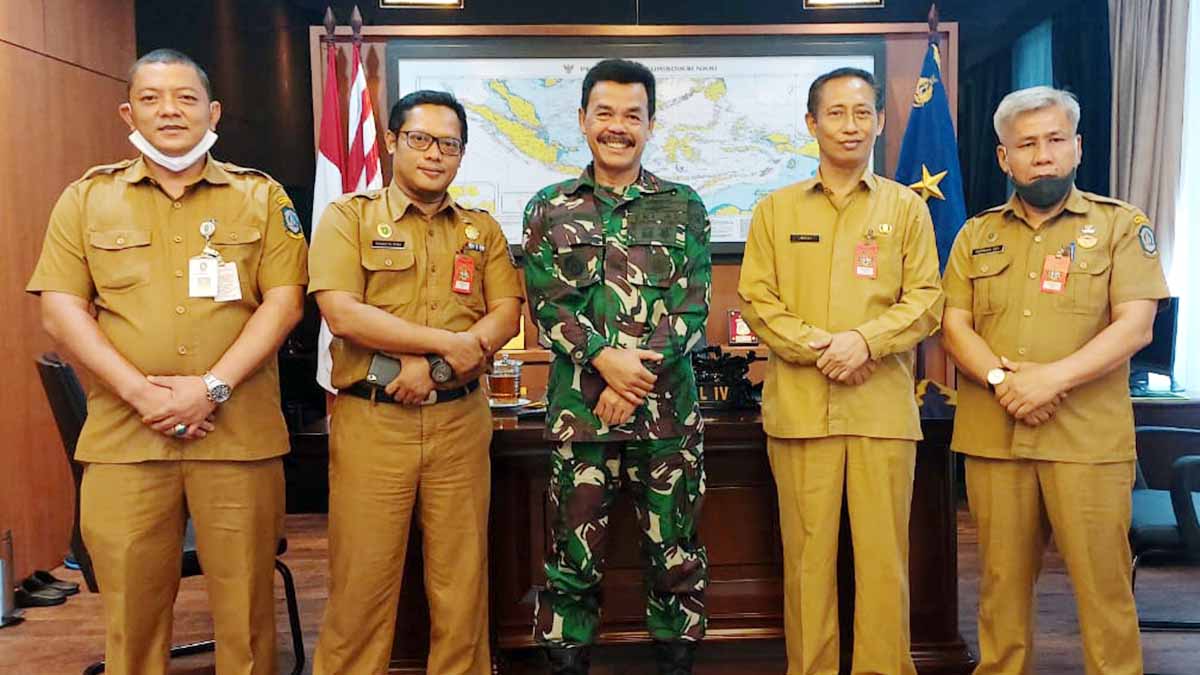 Kepala Kesbangpol Kepri Bertemu Danlantamal IV Tanjungpinang