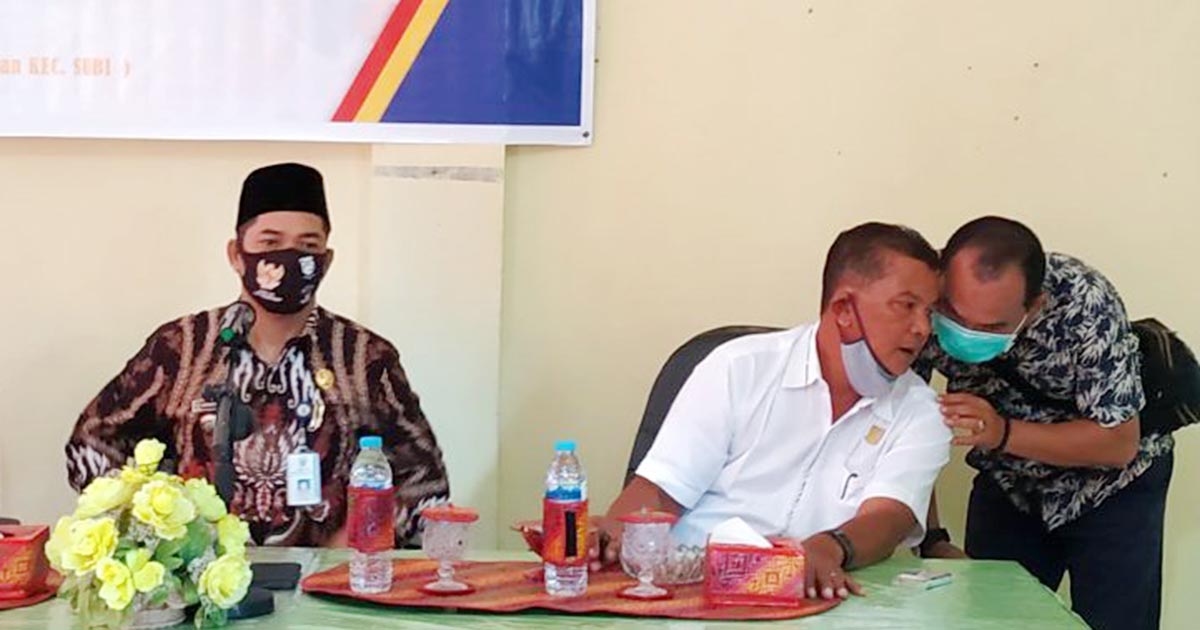 Anggota DPRD Natuna dari Partai Gerindra, Husen, menjaring Aspirasi Warga Kecamatan Serasan Timur