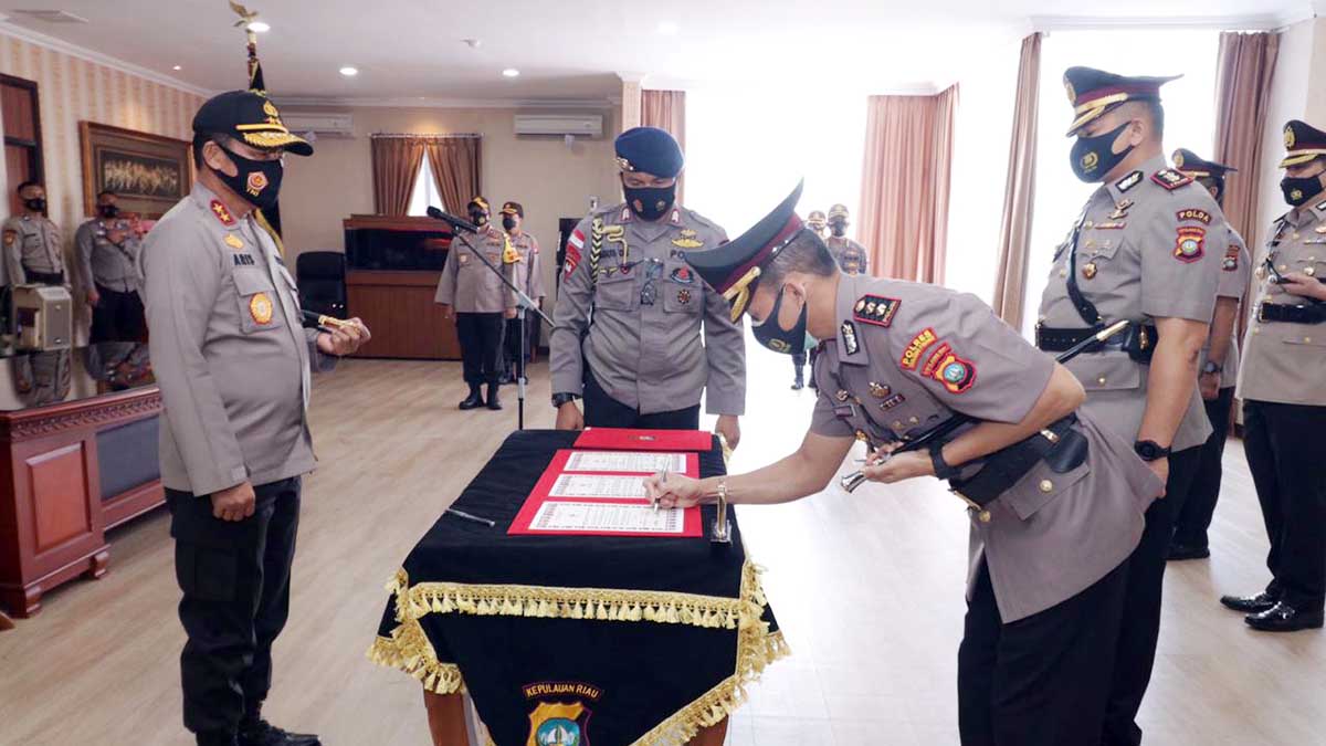 AKBP Fernando Resmi Jalankan Tugas Kapolres Tanjung Pinang