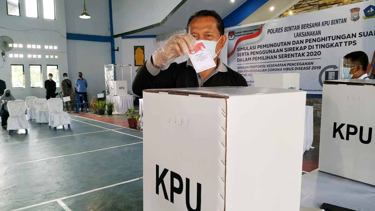 KPU dan Polres Bintan Gelar Simulasi TPS Sesuai Protokol Kesehatan