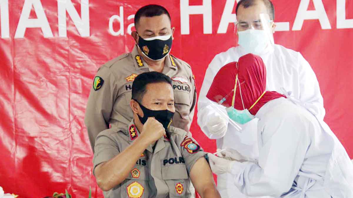 Begini Kondisi Kapolda Kepri Setelah Menerima Vaksin Covid-19