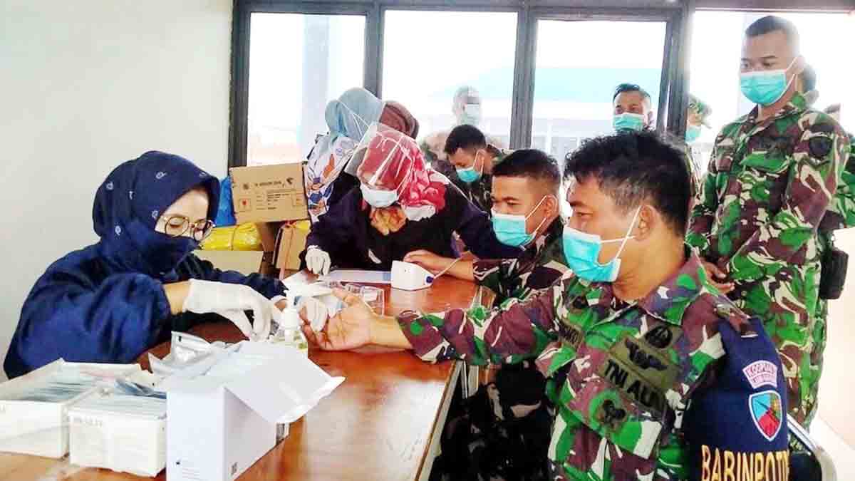 Lanud Hang Nadim Batam Periksa Penyakit Infeksi Menular Seksual Prajurit TNI