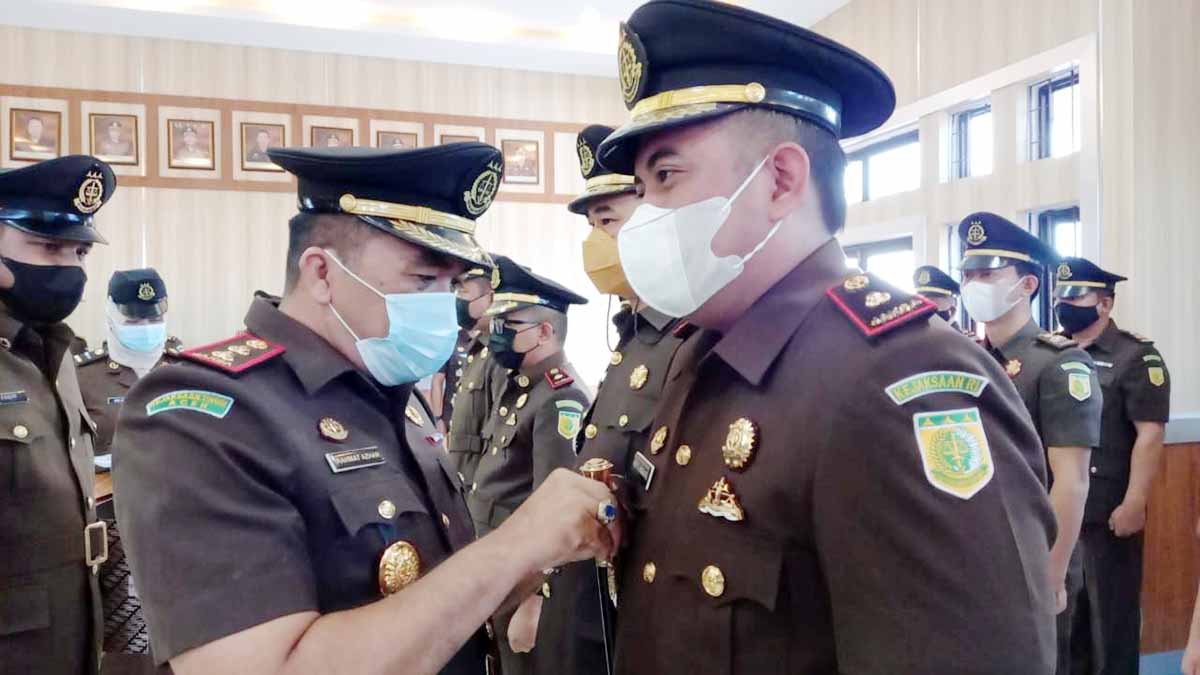 Kajari Karimun Pimpin Sertijab Kacabjari Tanjung Batu dan Moro