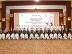 Gubernur Kepri, Ansar Ahmad, bersama para undangan dan 36 anggota Paksibraka Provinsi Kepri Tahun 2021