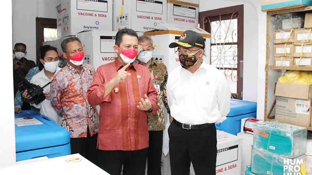 Ansar Ahmad dan Menko PMK Tinjau Gudang Obat Instalasi Farmasi
