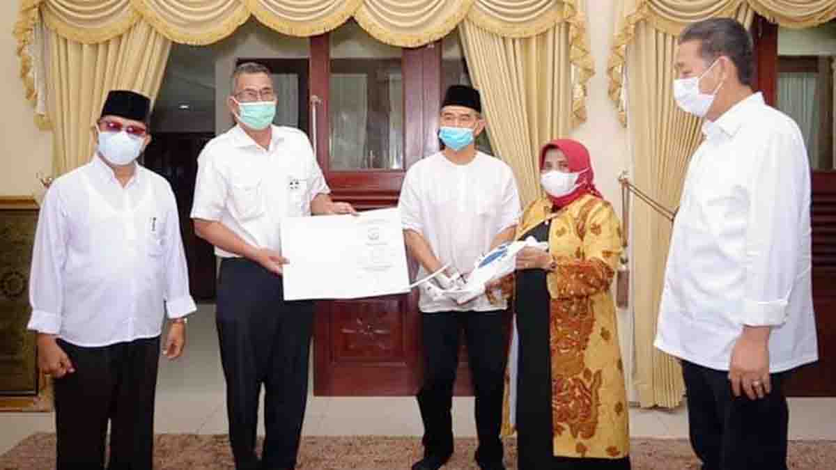 Serahkan IMB Kepada Investor, Badan Pengusahaan Tanjung Pinang Apresiasi Wali Kota Tanjung Pinang