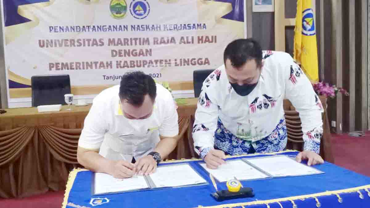 Pemkab Lingga dan UMRAH Lakukan MoU