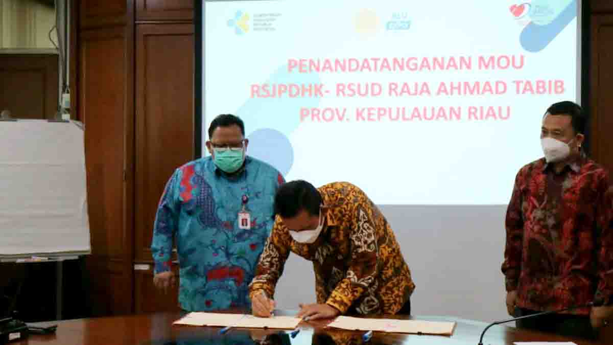 Gubernur Kepri MoU Dengan RS Jantung dan Pembuluh Darah Harapan Kita