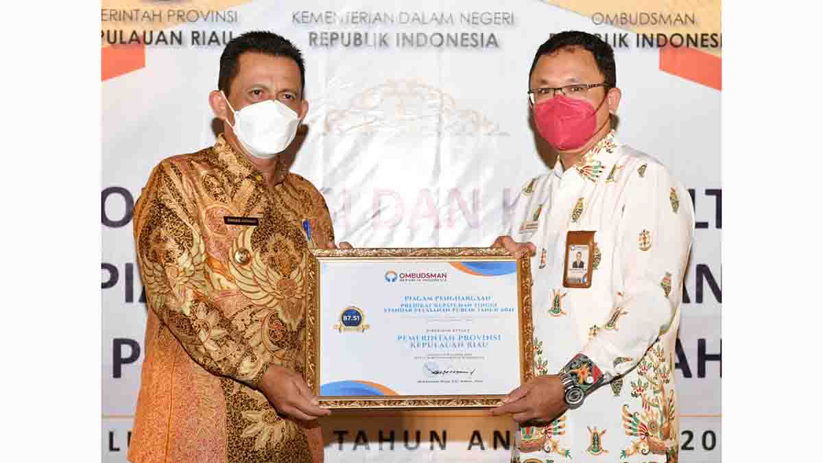 Ansar Terima Predikat Kepatuhan Tinggi Standar Pelayanan Publik