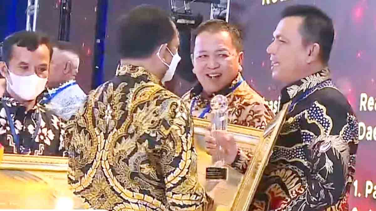 Terima Penghargaan dari Mendagri, Gubernur Ansar Ungkap Strategi Percepatan Penyerapan Realisasi APBD Kepri