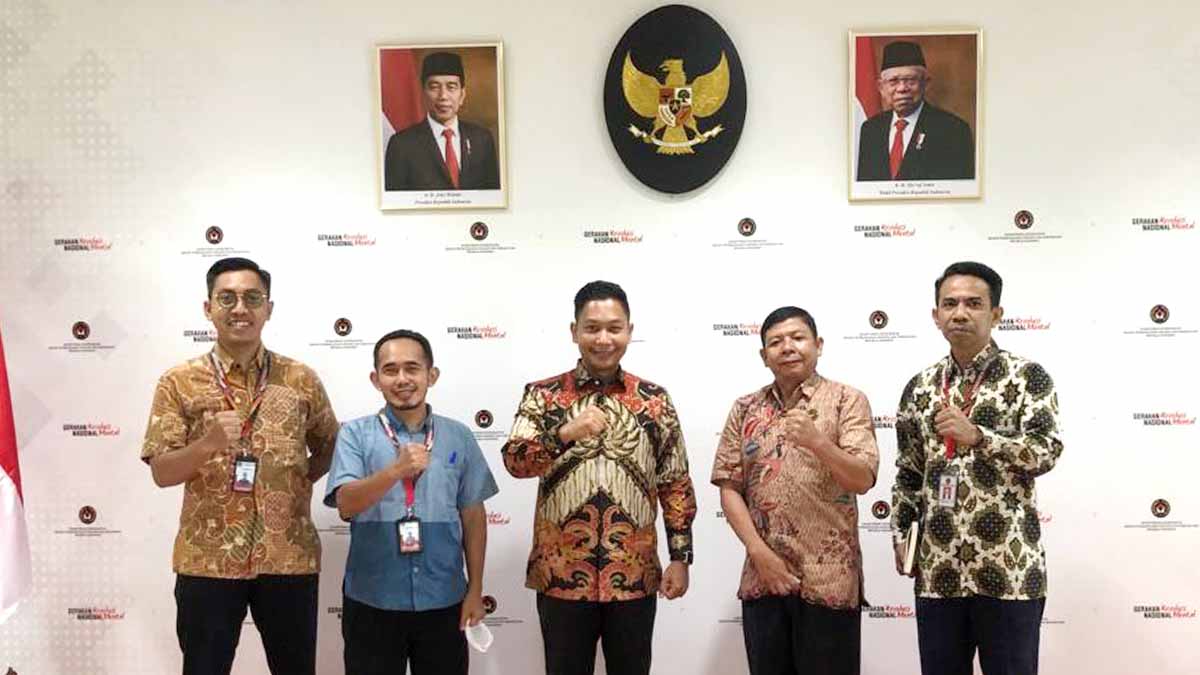 Usai Bertemu Dengan Deputi Kemenko Pmk Wabup Lingga Dijadwalkan Rapat Dengan 7 Kementerian 3818