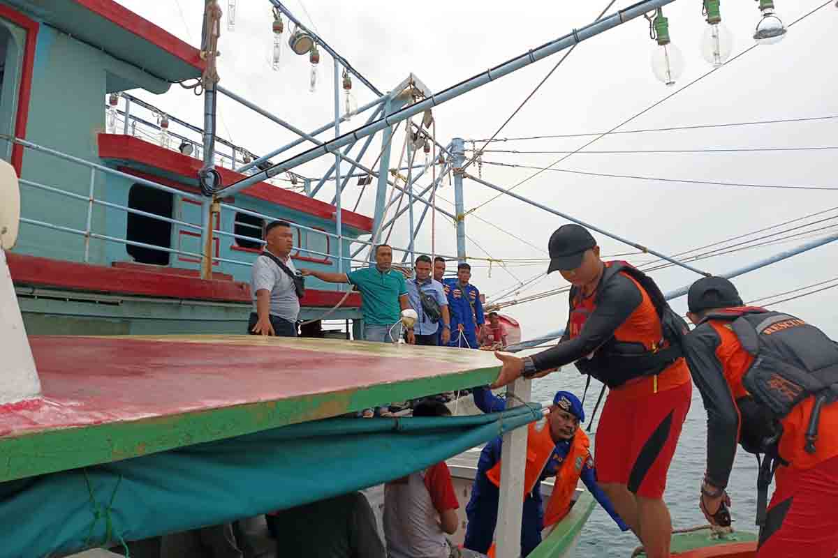 Kapal KM Pasifik Terbalik di Bintan, 8 Korban Tenggelam