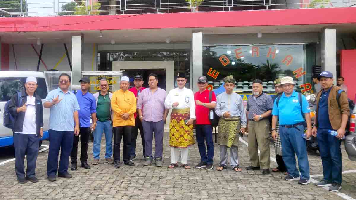 Kadis Kebudayaan dan Staf Khusus Gubernur Kepri Sambut Kunjungan Muhibah Lembaga Muzium Negeri Terengganu di Tanjung Pinang