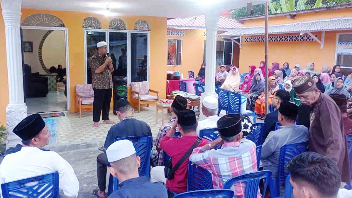 Bakal Cawabup Karimun Yova Apriazir Buka Puasa Bersama Masyarakat Kampung Tengah