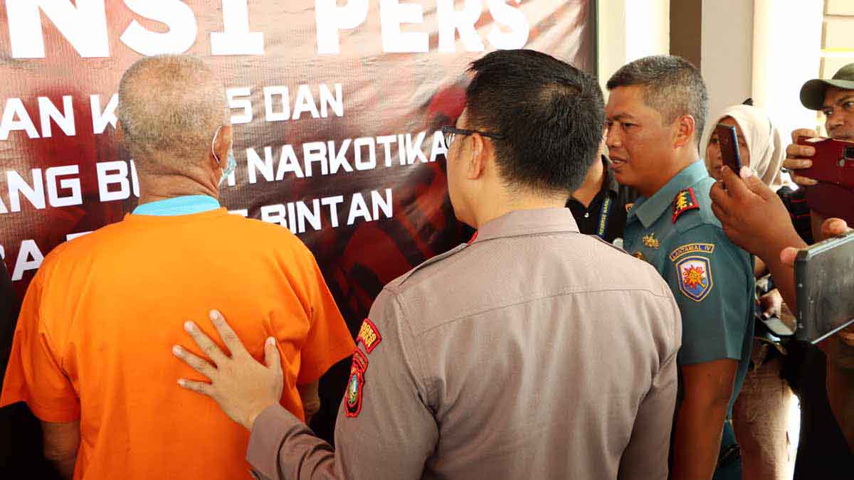 Kapolres Bintan Ungkap Kronologis Penangkapan Nelayan Pembawa Sabu di Tanjung Uban