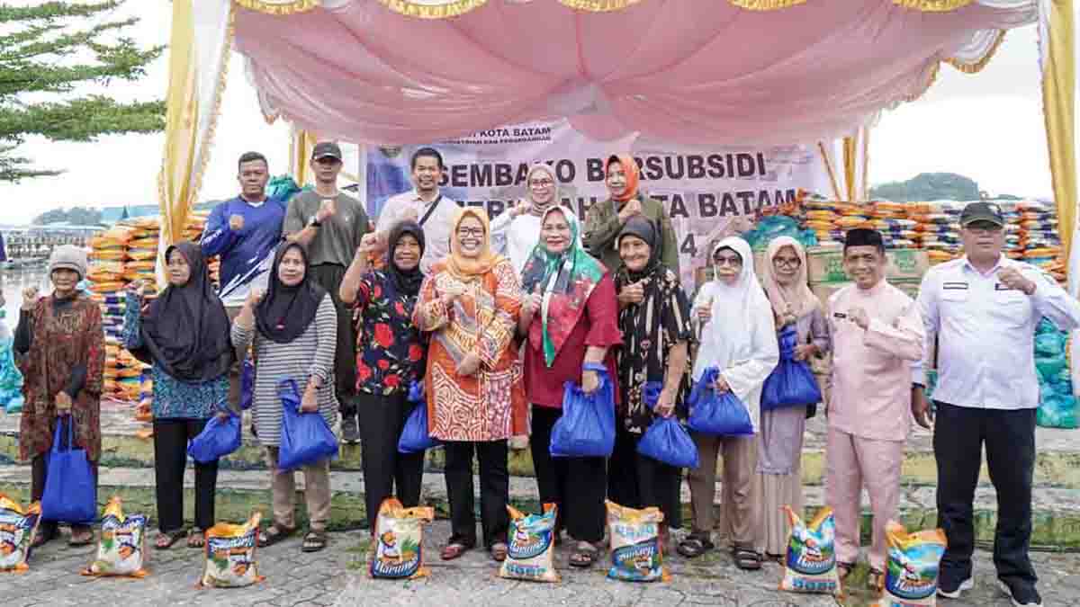 Wakil Gubernur Kepri Apresiasi Program Pengendalian Inflasi Melalui Penyebaran Sembako di Batam