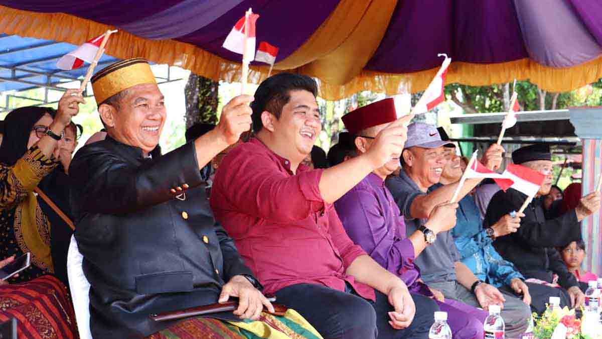 Semarak Pawai Budaya dan Pembangunan di Bintan, Bupati Roby Apresiasi Kekayaan Budaya Nusantara