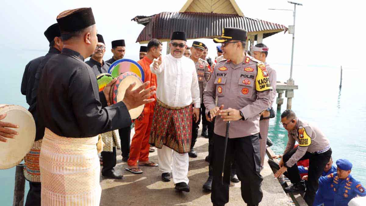 Polres Bintan Gelar Jumat Curhat di Desa Pangkil, Tampung Aspirasi Masyarakat