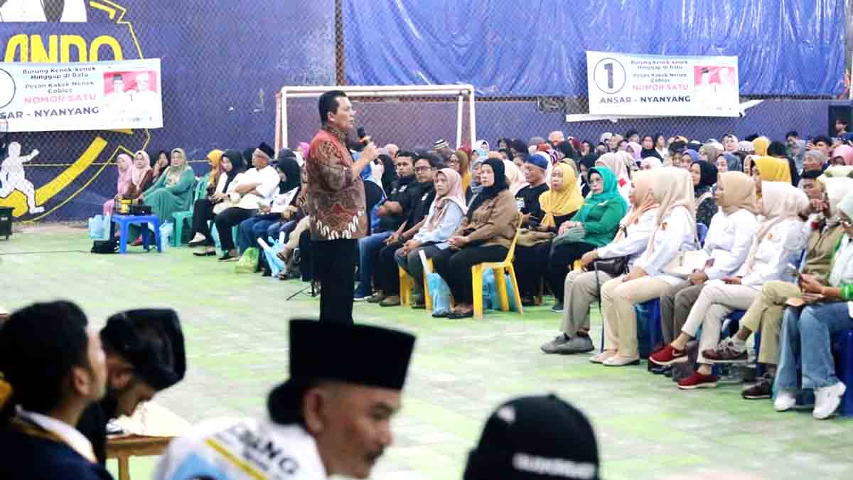 Ribuan Warga Teluk Keriting Sambut Hangat Kampanye Dialogis Ansar Ahmad, Dukung Program Pro-Rakyat