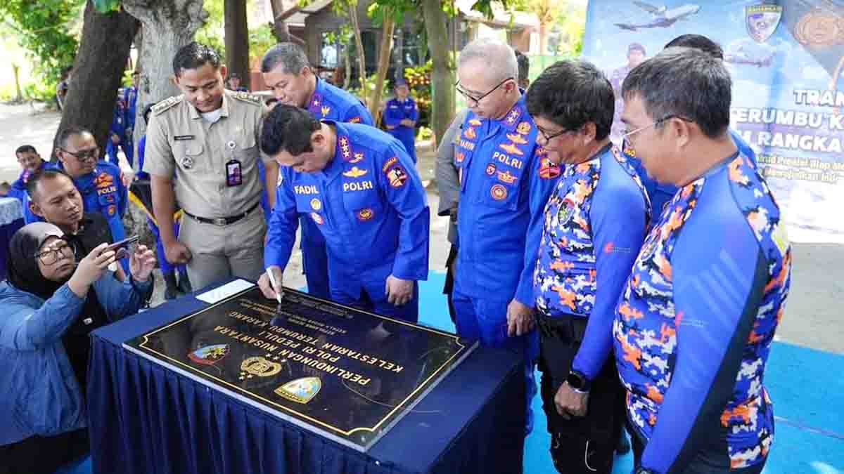 Polairud Pelopor Pelestarian Laut Indonesia untuk Masa Depan
