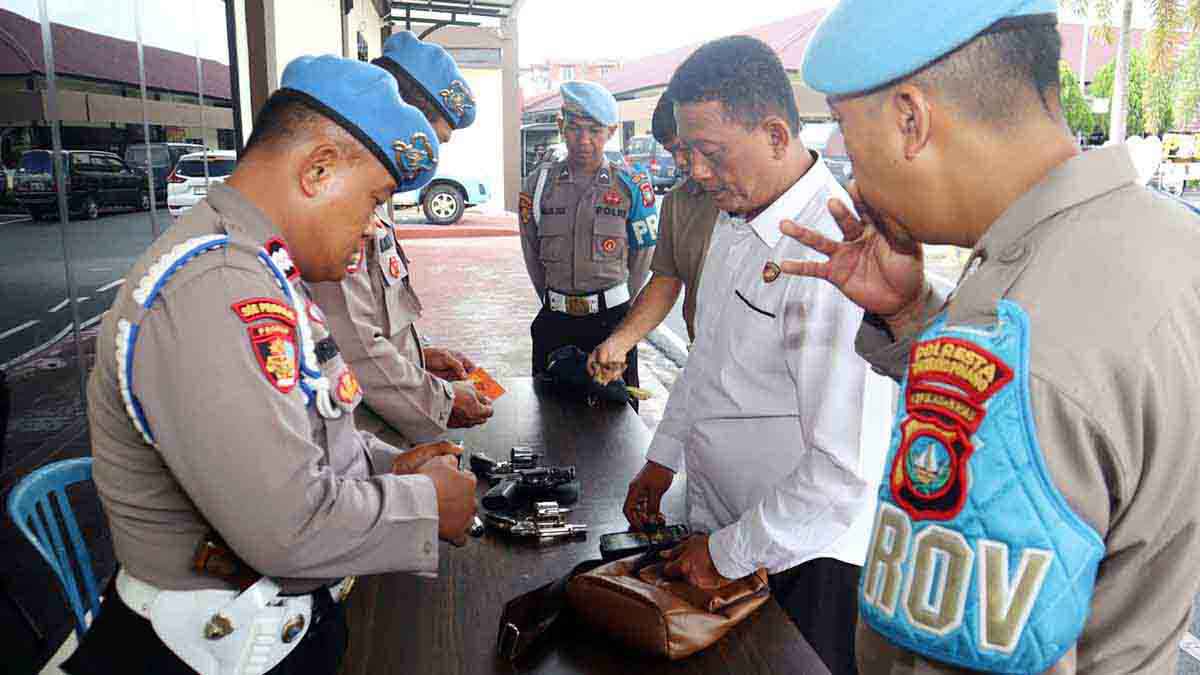 Senpi dan Ponsel 31 Personel Polresta Tanjung Pinang Diperiksa, Ada Apa?