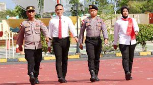 Kapolres Bintan Berikan Penghargaan kepada 4 Personel Berprestasi dan Berdedikasi, Ini Nama-Namanya