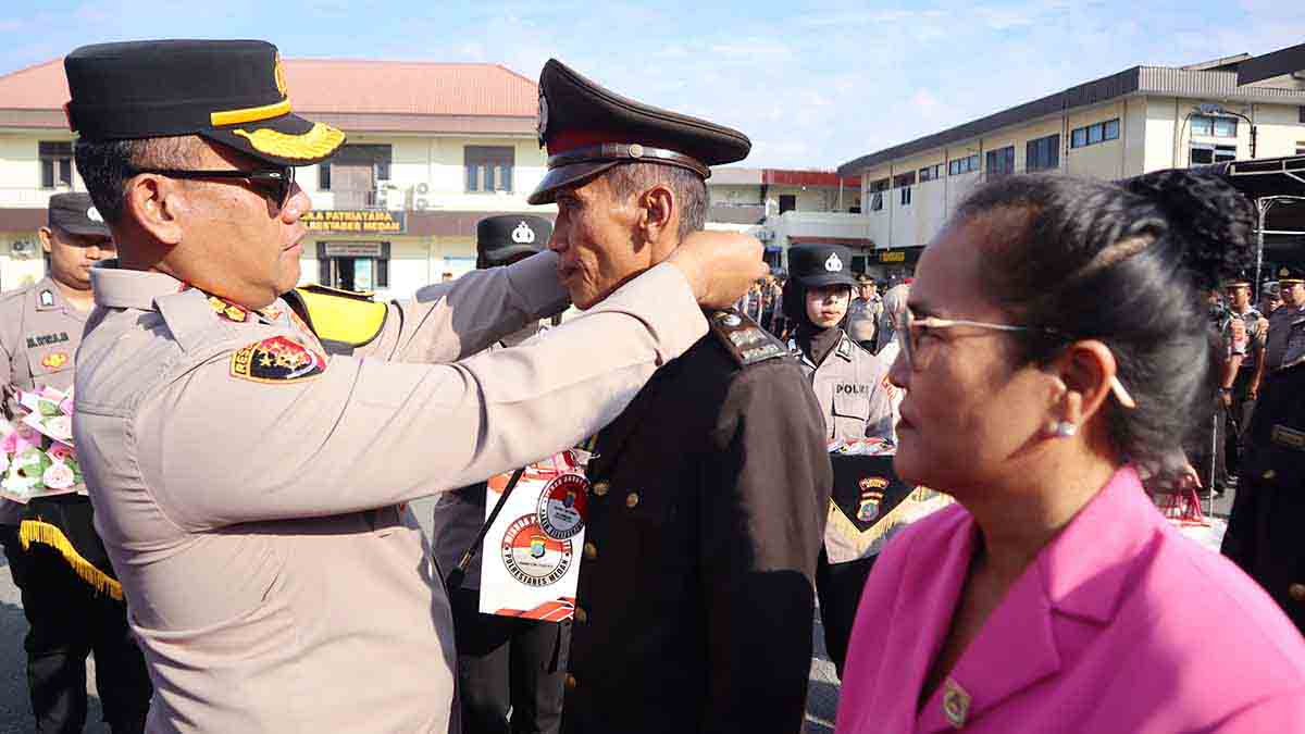 Pimpin Wisuda Purna Bakti Personel Polrestabes Medan, Kapolrestabes Medan: Wujud Penghormatan dan Penghargaan kepada Anggota Polri