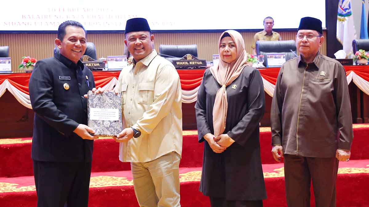 Gubernur Ansar Sampaikan Dua Ranperda Penting dalam Rapat Paripurna DPRD Kepri, Ranperda Insentif dan Trantibum