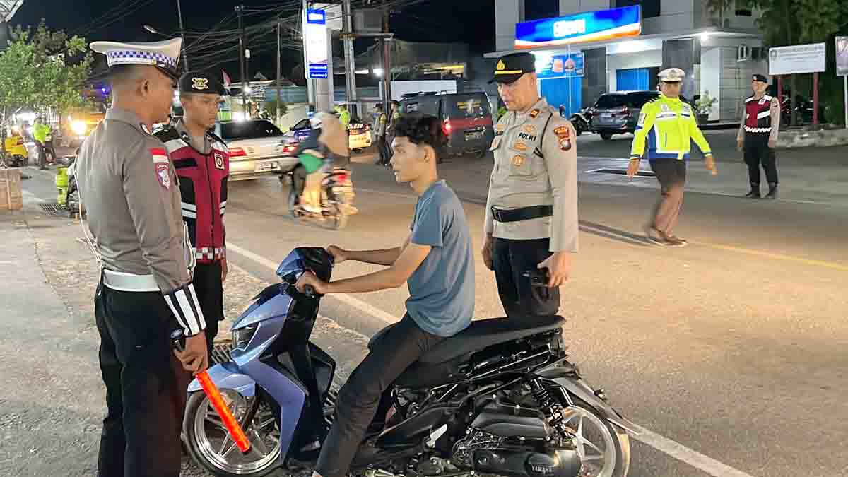 Polres Bintan melalui Polsek Bintan Utara menggelar Patroli Malam Antisipasi Balap Liar dan Knalpot Brong